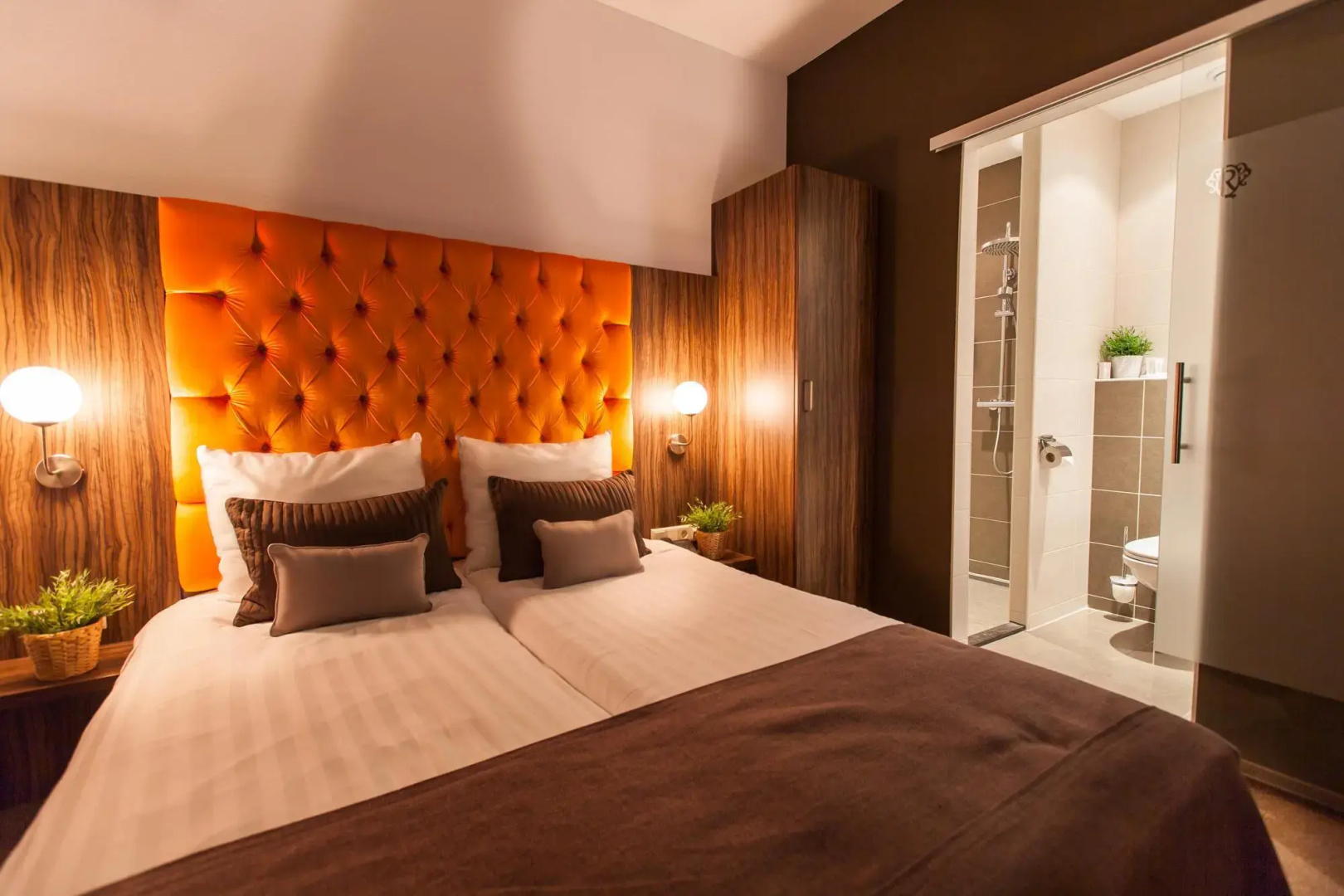 Photo - Hotel La Reine