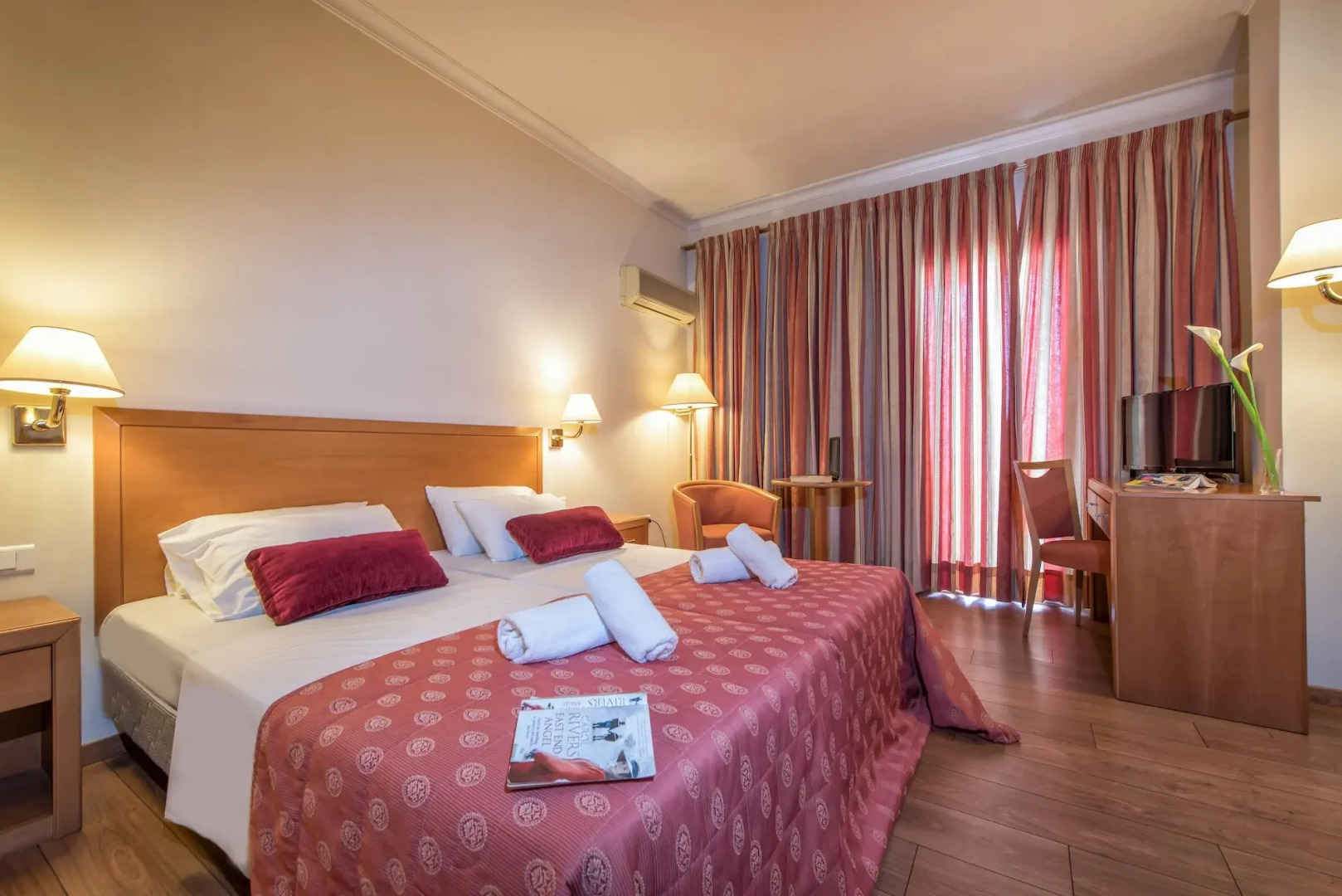 Photo - Strada Marina Hotel