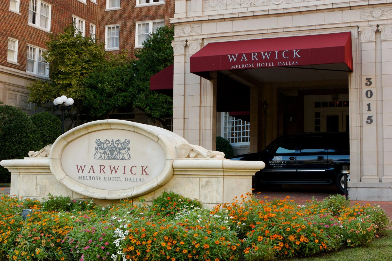 Photo - Warwick Melrose Hotel