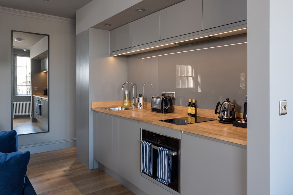 Photo - Hiding Space - Trim Street Apartments