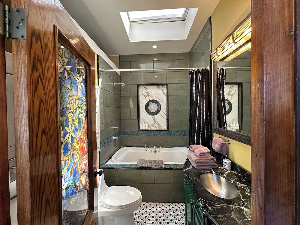 Photo - The Rosemary