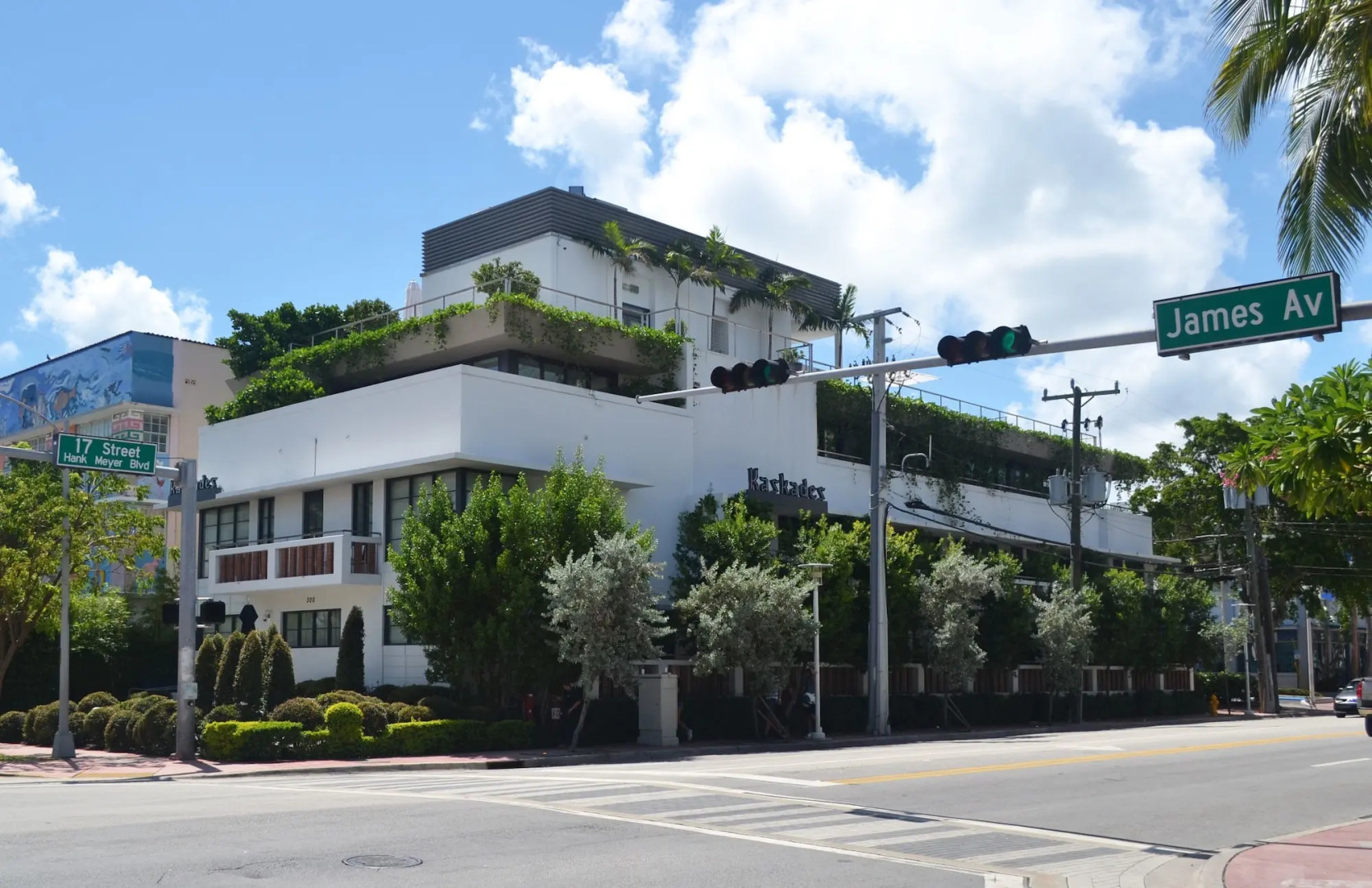 Photo - Kaskades Hotel South Beach