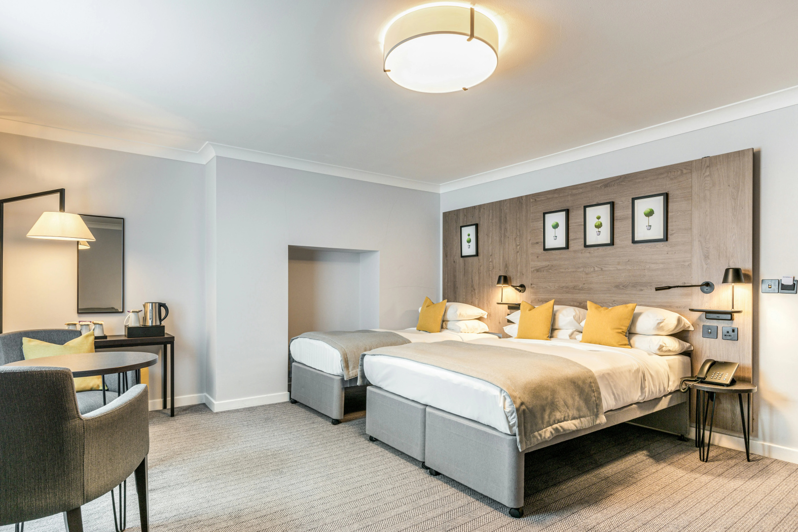 Photo - The Princes Square Hotel
