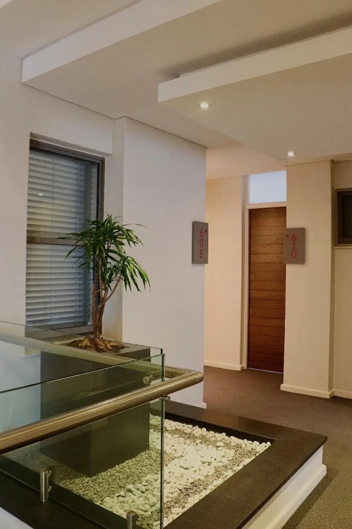 Foto - The Residences at Crystal Towers