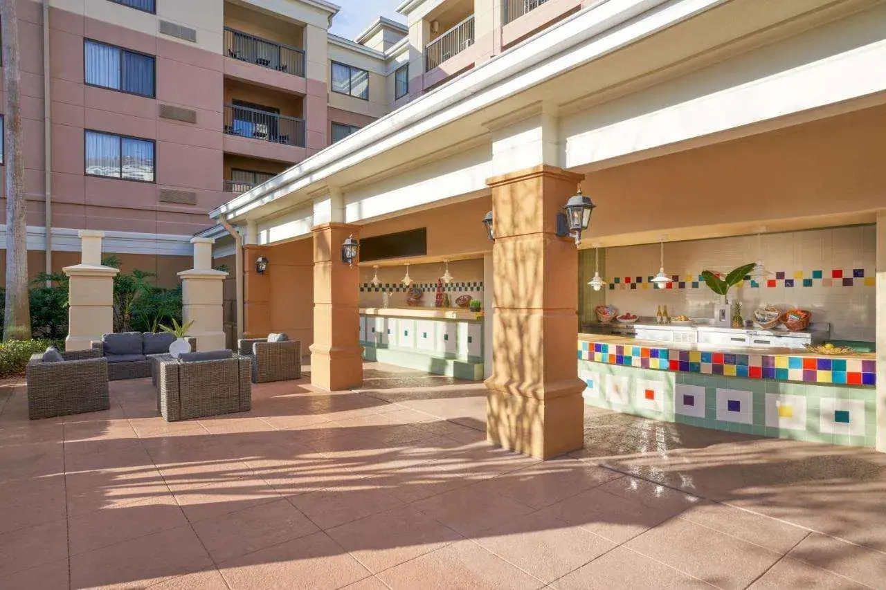 Foto - Courtyard by Marriott Orlando Lake Buena Vista in the Marriott Village