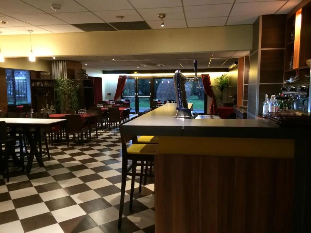 Foto - Kyriad Argenteuil