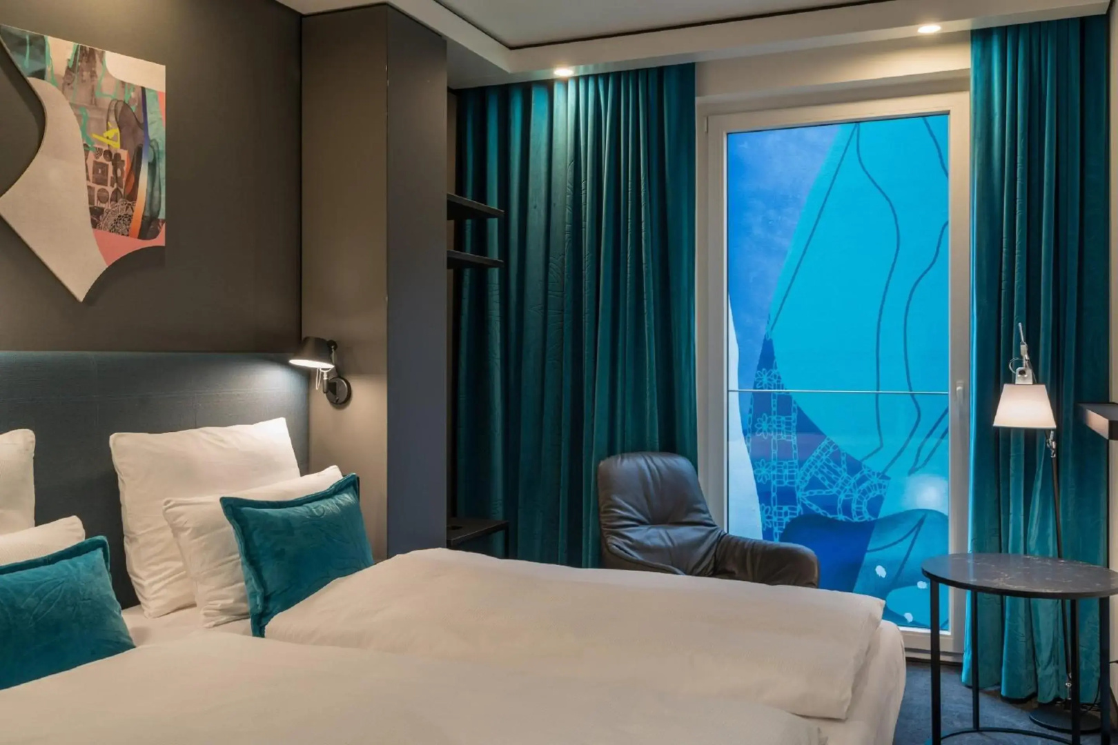 Photo - Motel One Berlin-Alexanderplatz