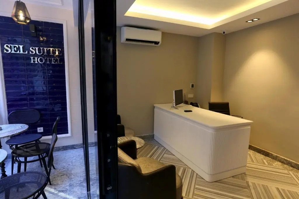 Photo - Sel Suite Hotel