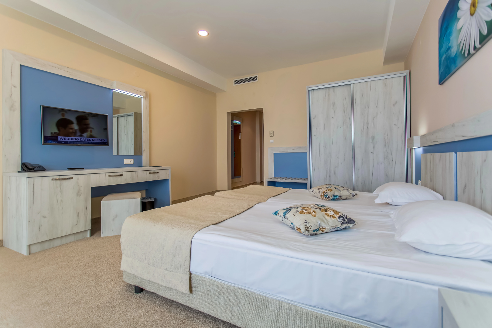 Photo - Evrika Club Hotel
