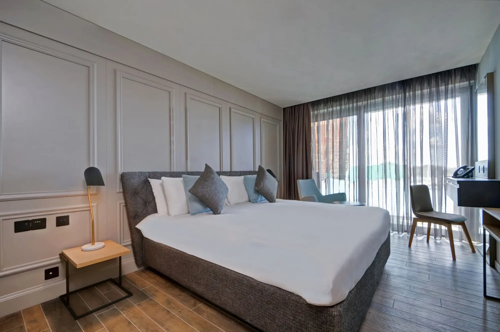 Foto - Land's End Boutique Hotel