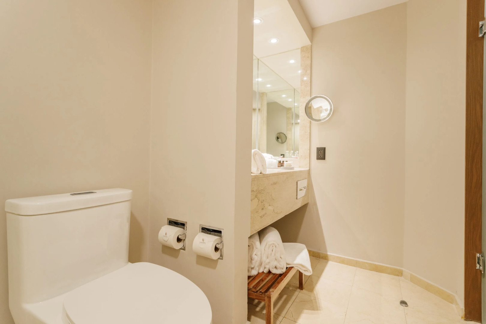 Photo - Camino Real Aeropuerto