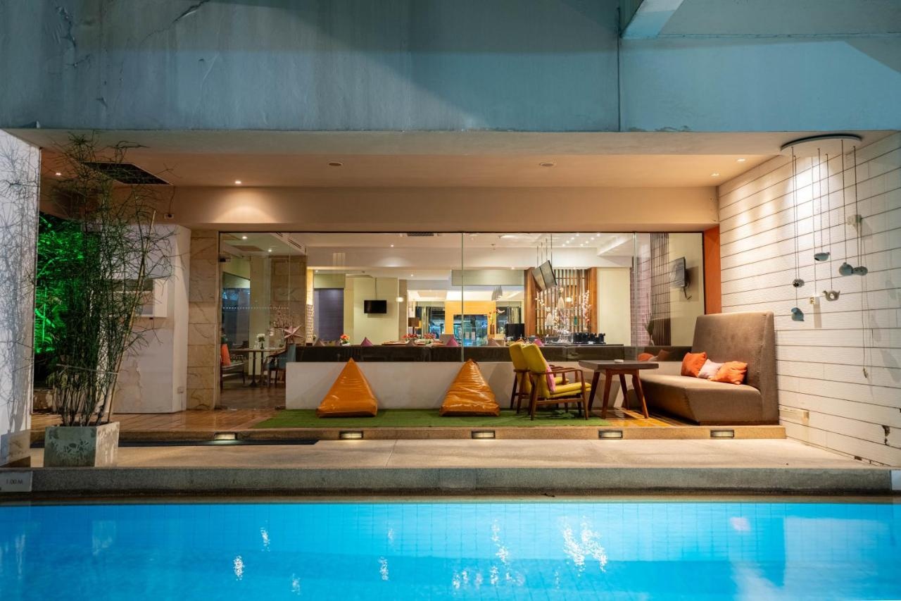 Photo - Journeyhub Sukhumvit 26 Bangkok