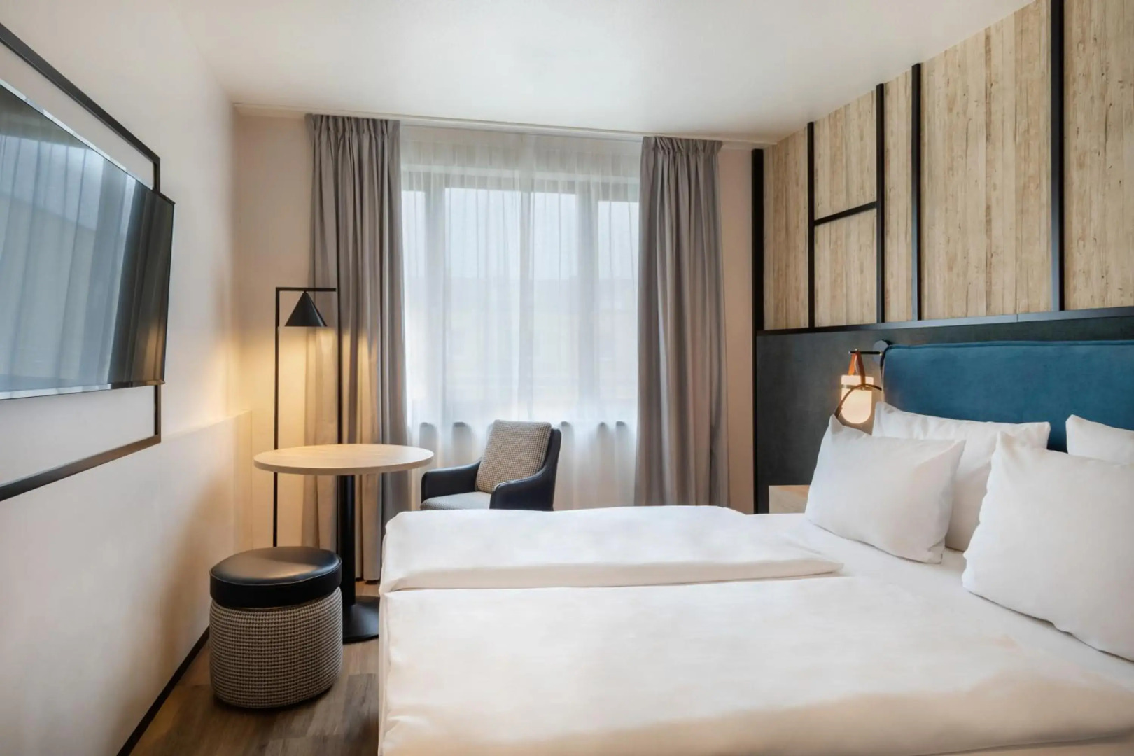 Foto - Soravit on Granville