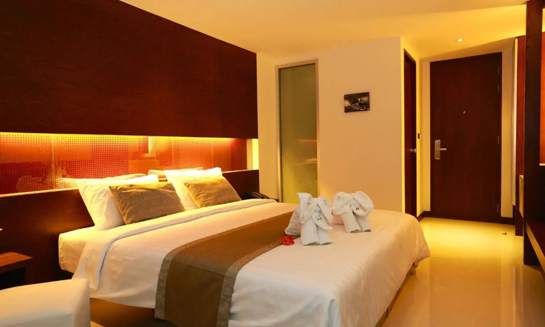 Photo - Collection O The Bangkok Airport Link Suite