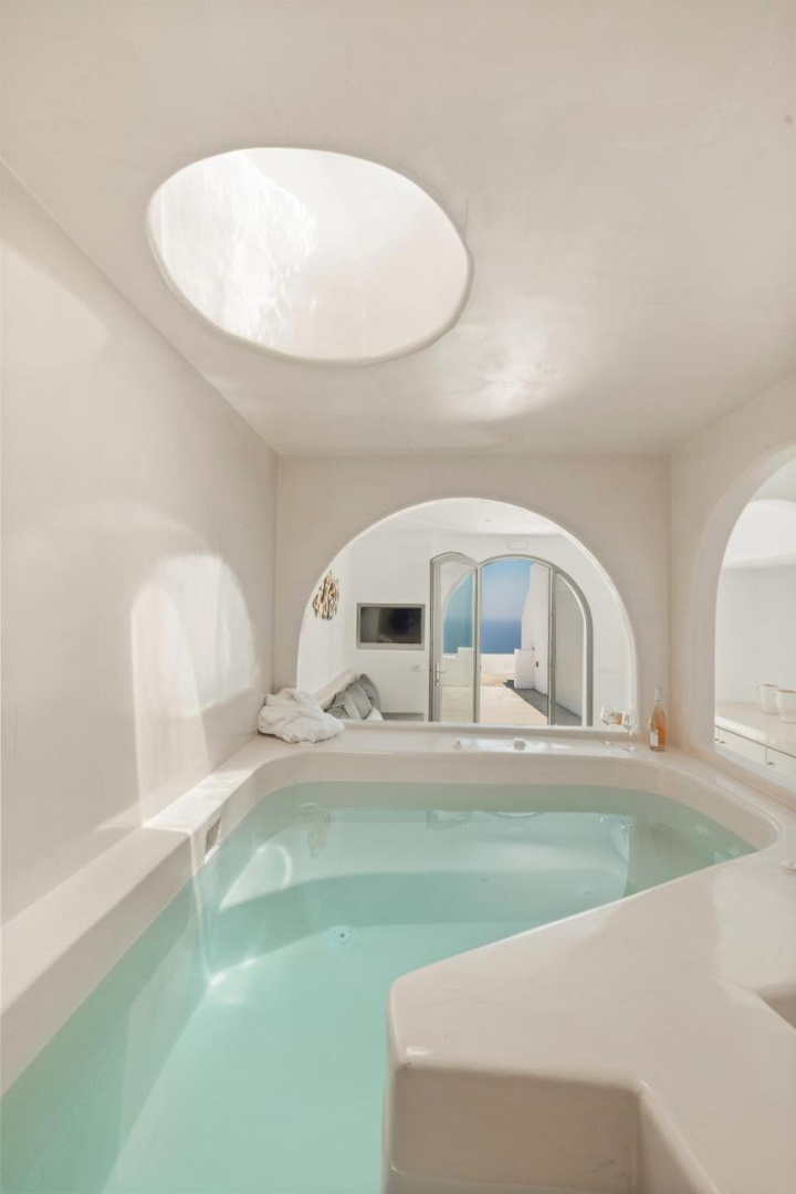 Photo - Oyster Luxury Suites