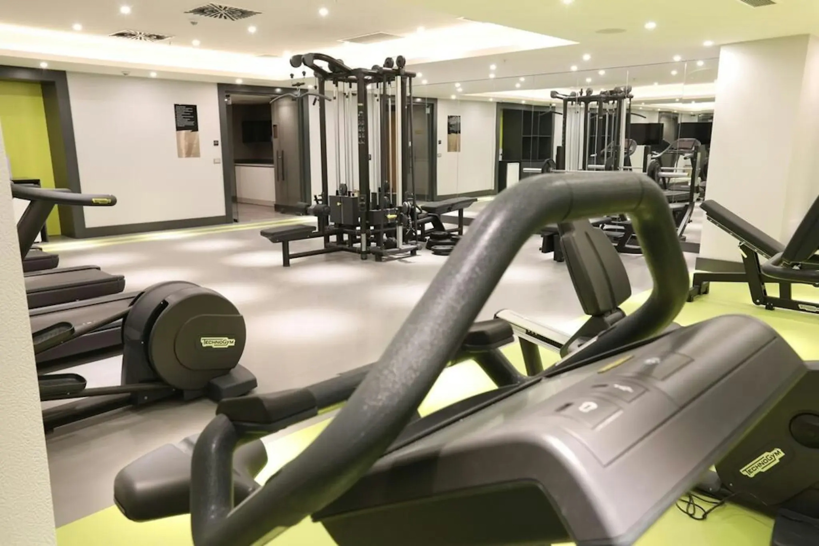 Photo - Limak Skopje Luxury Hotel