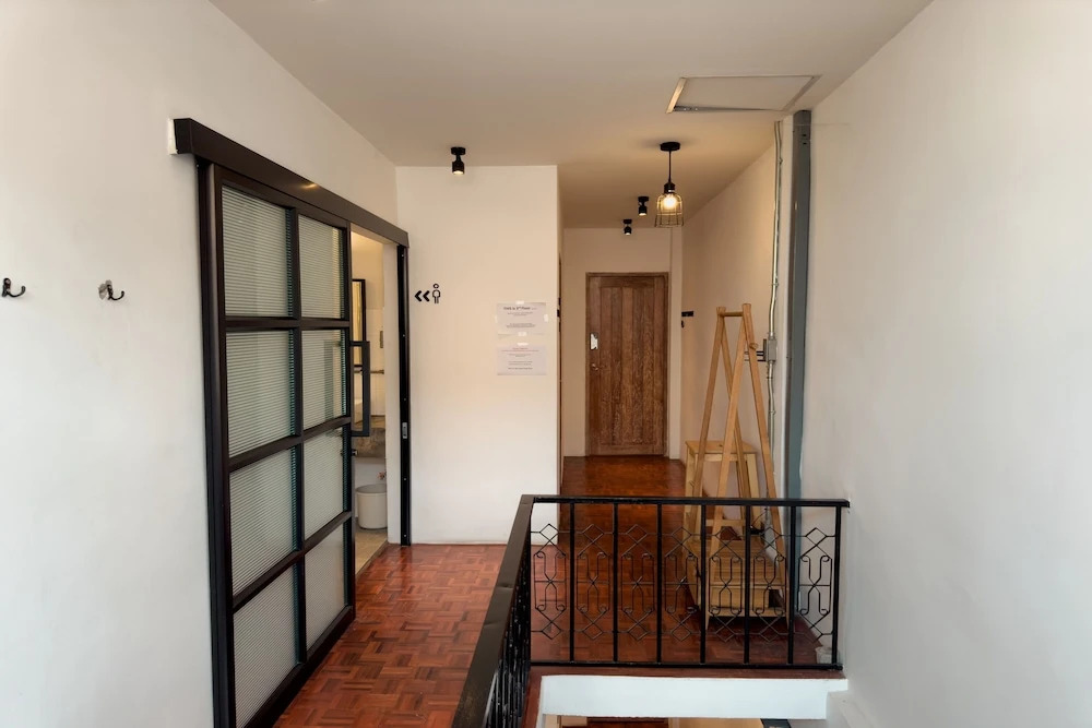 Foto - Once in a Blue Moon Cafe and Hostel