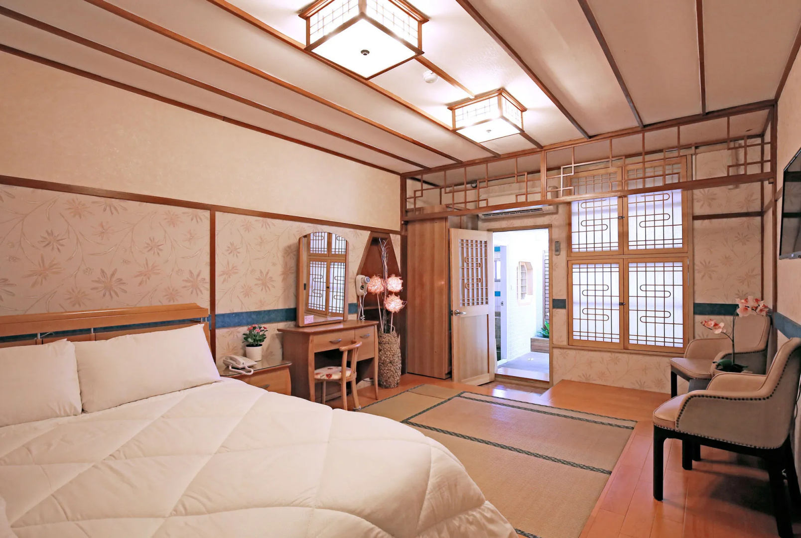Photo - Phoenix Pavilion Hot Spring Hotel