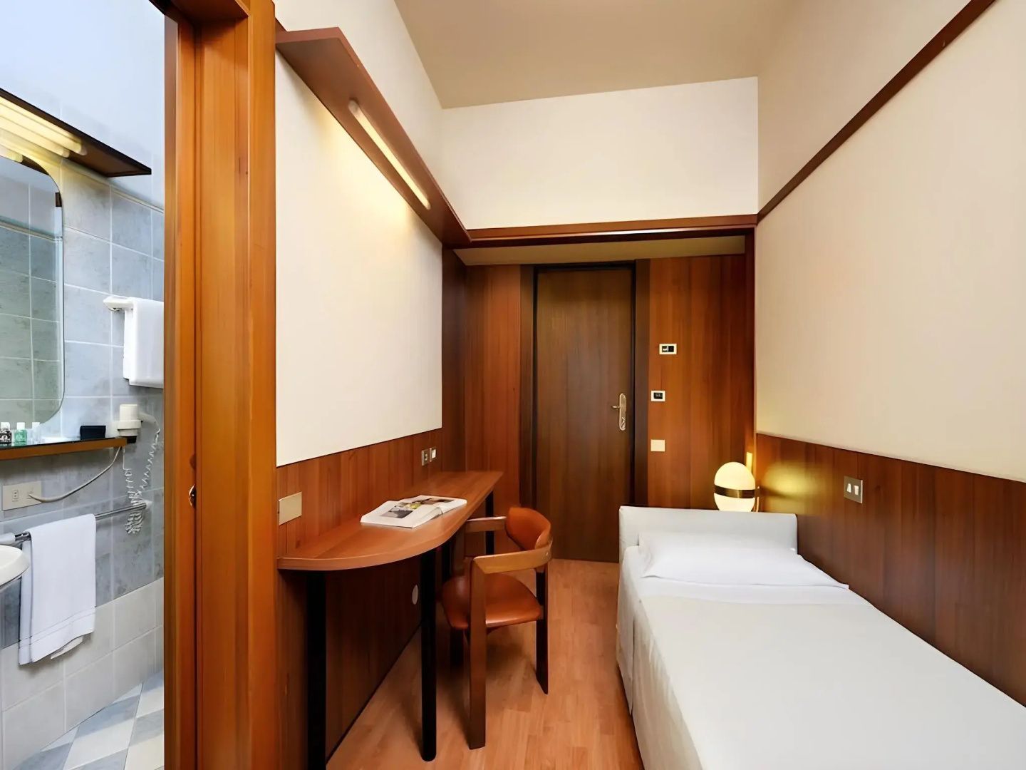 Photo - Grand Hotel Elite