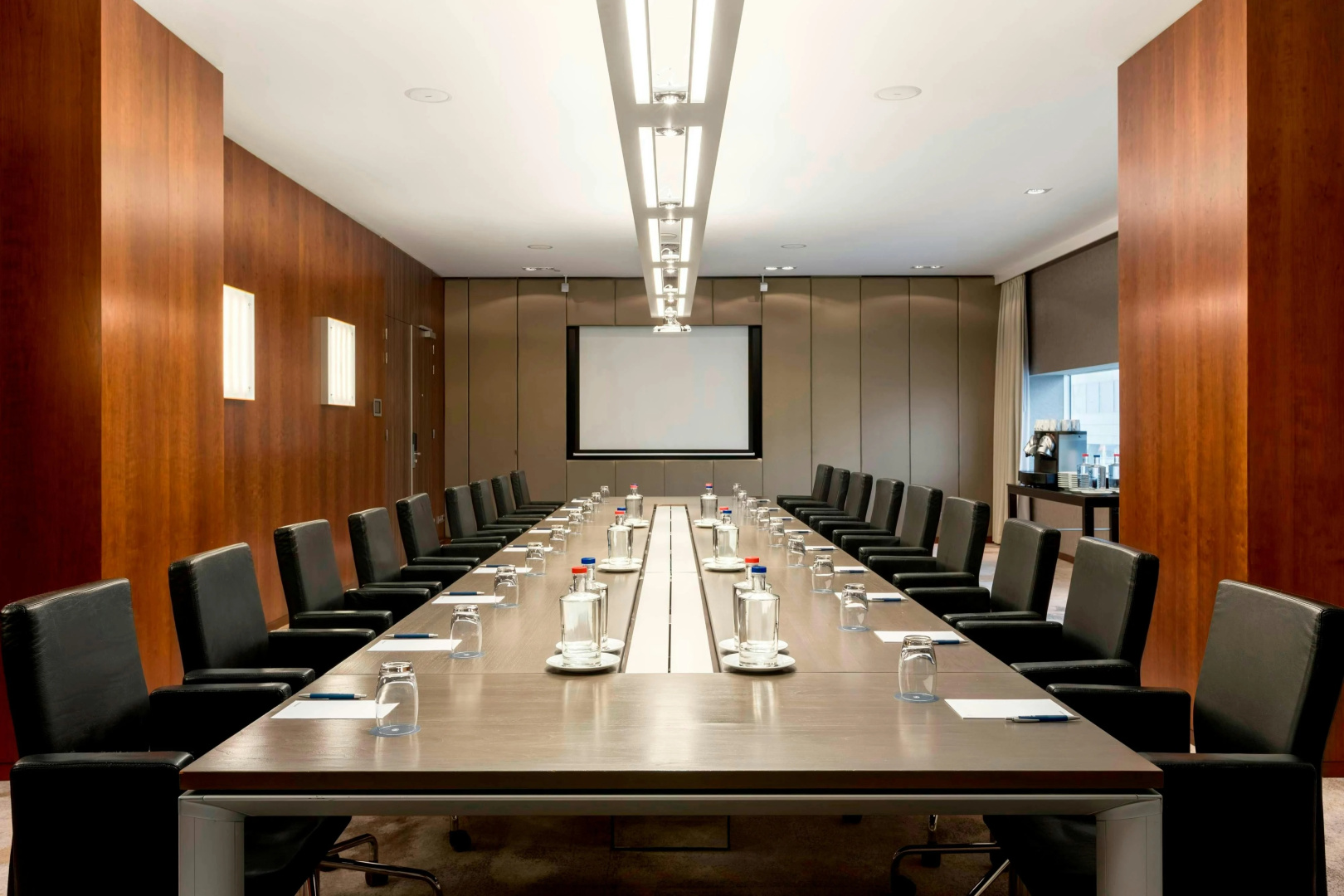 Photo - Sheraton Amsterdam Airport Hotel and Conference Center