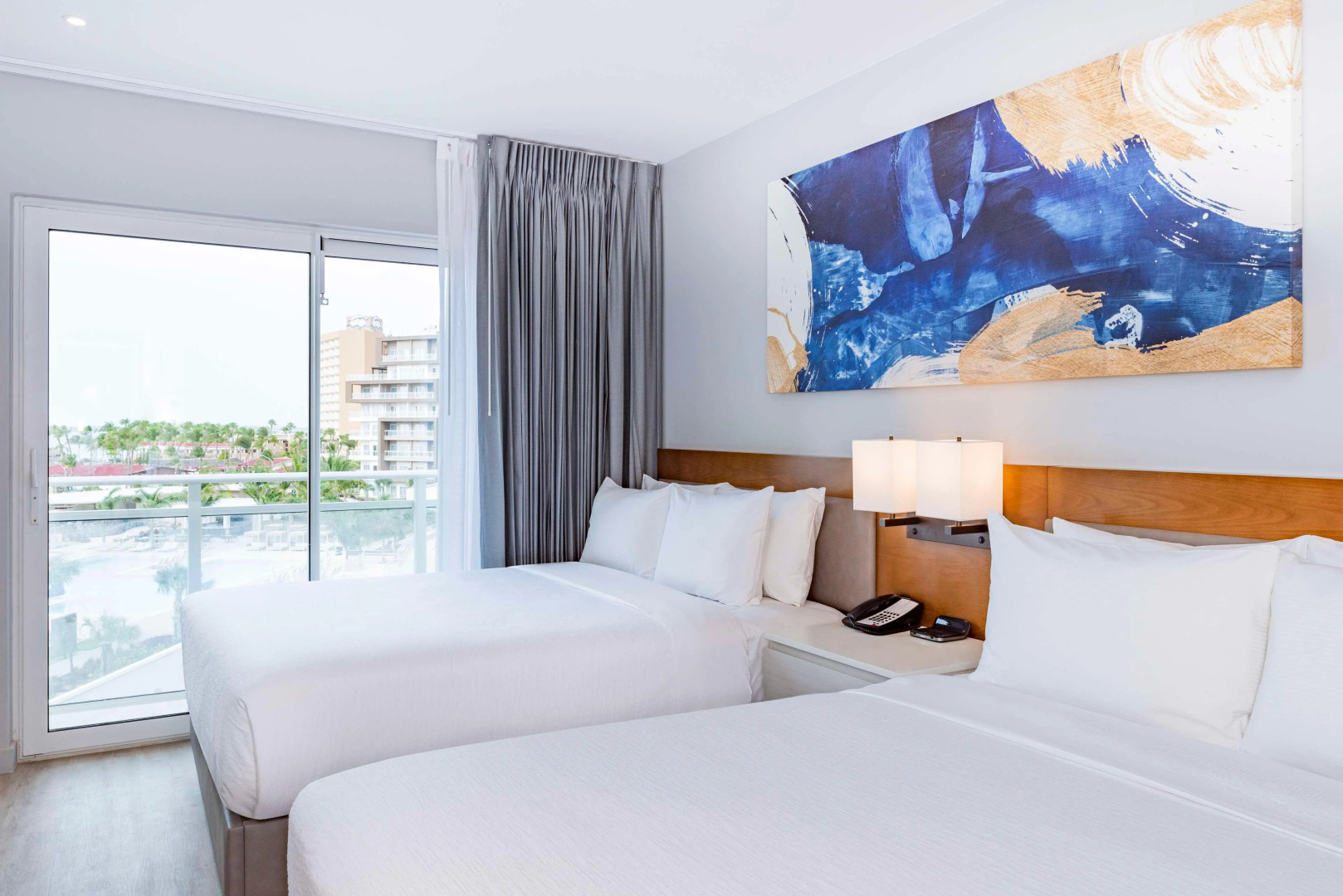 Photo - Embassy Suites By Hilton Aruba Beach Resort