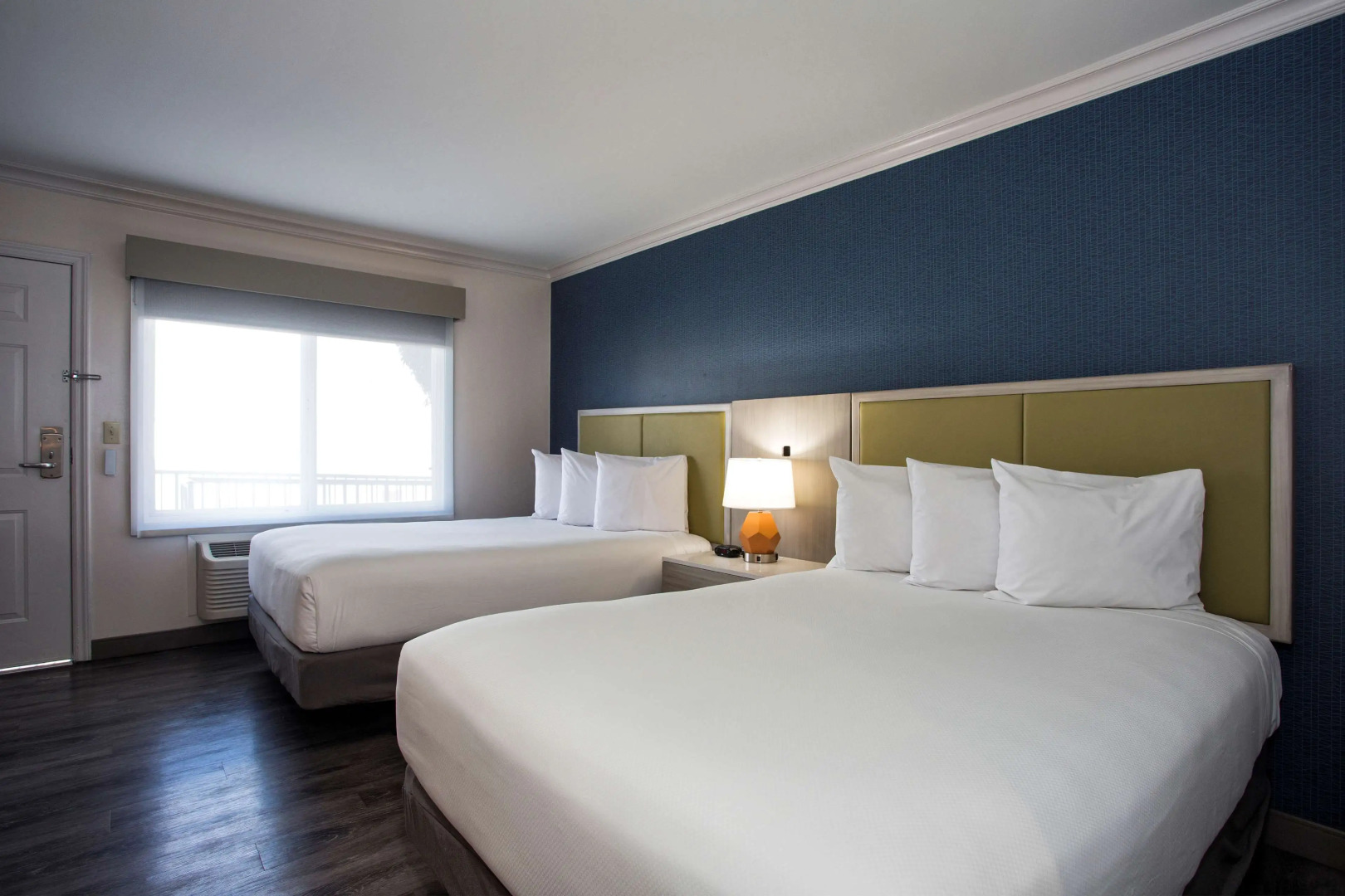 Foto - SureStay Hotel by Best Western Santa Monica