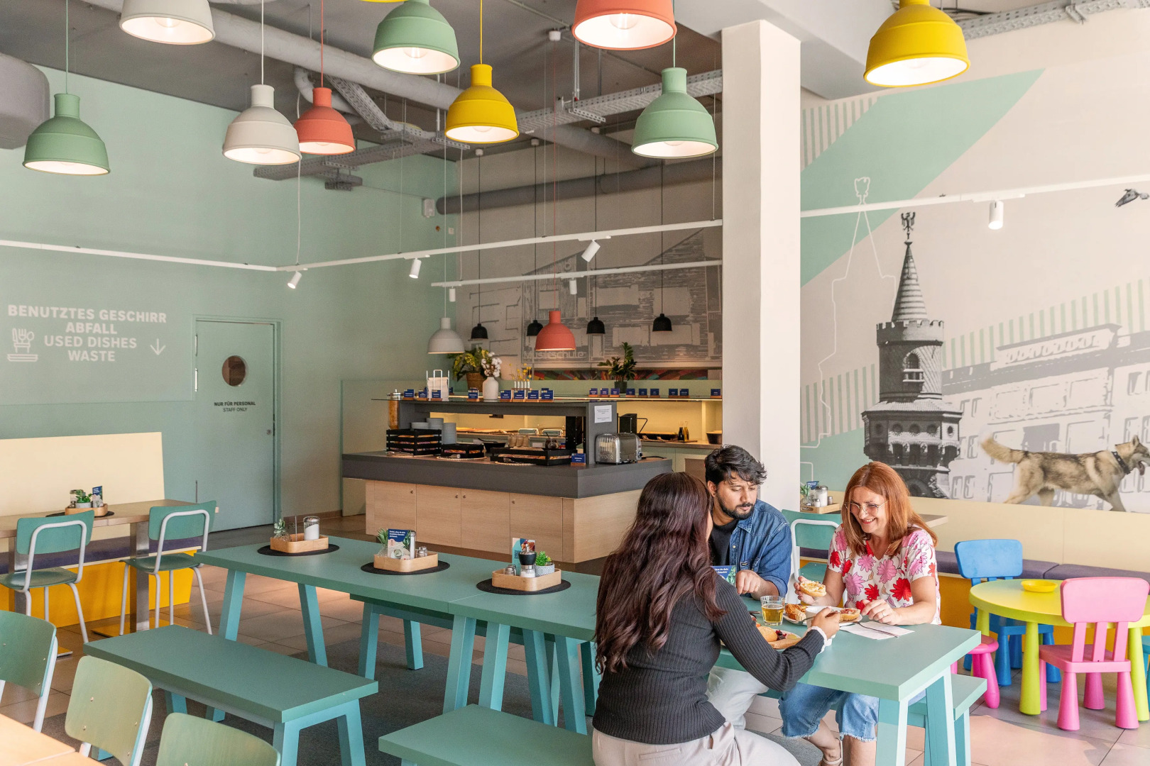 Photo - MEININGER Hotel Berlin Airport