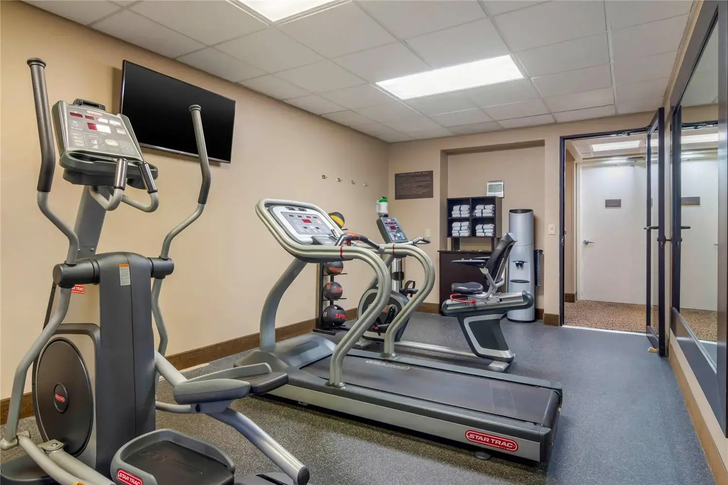 Photo - Spark by Hilton Atlanta Airport South College Park