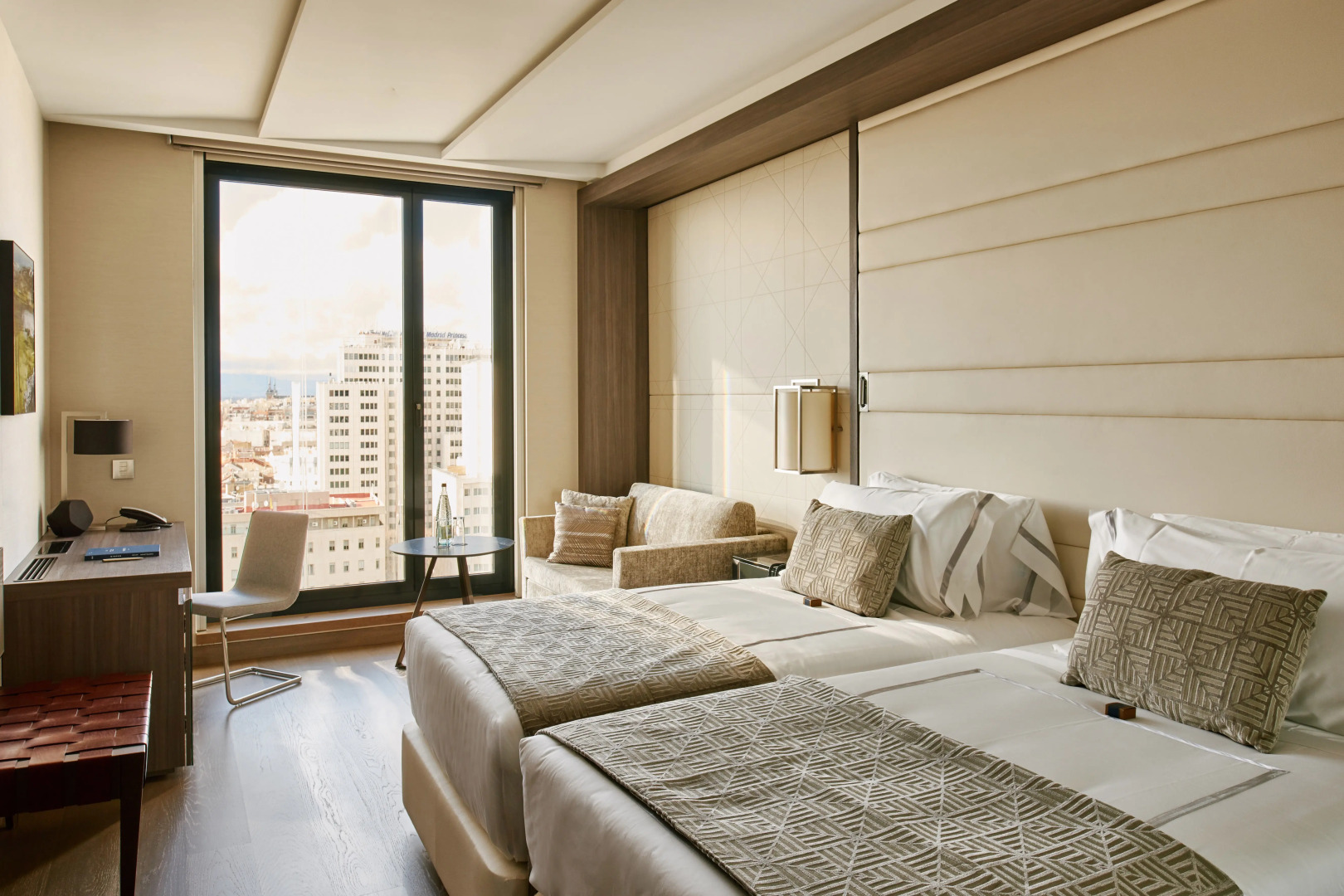 Foto - VP Plaza España Design