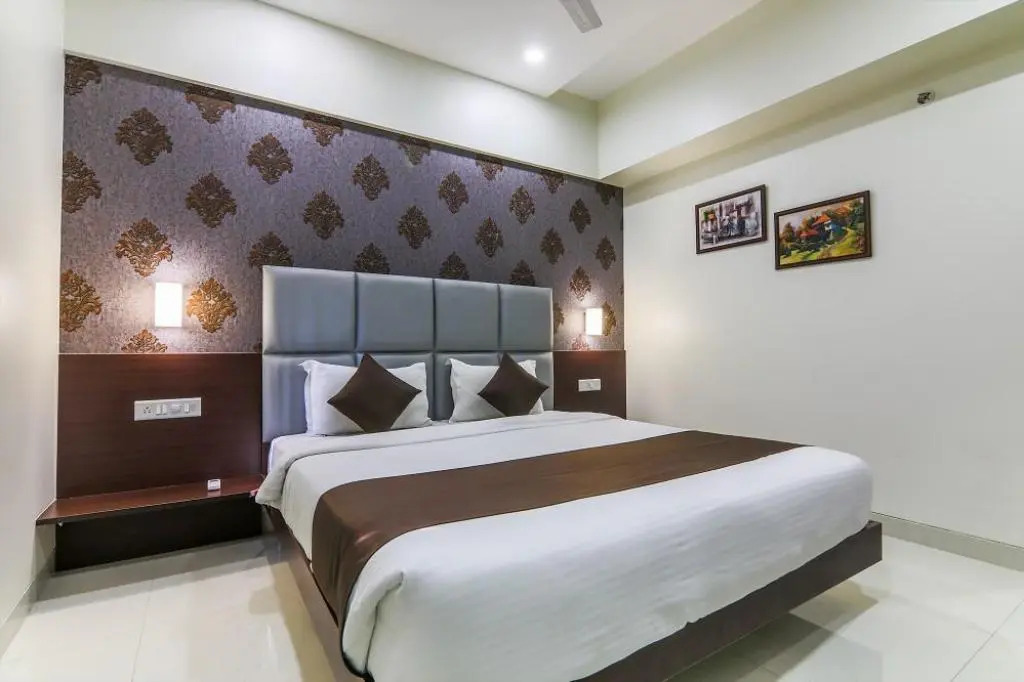 Photo - Magnus Square Business Hotel, Viman Nagar Pune