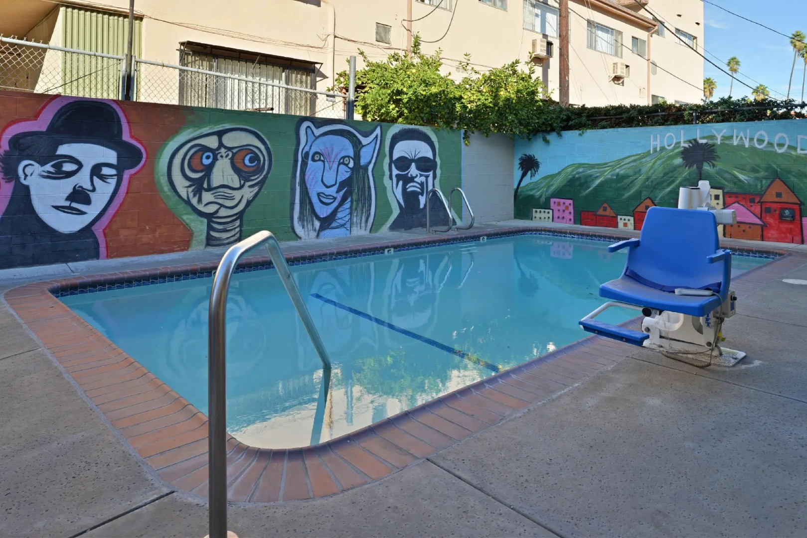 Photo - The Emerald Inn On Sunset