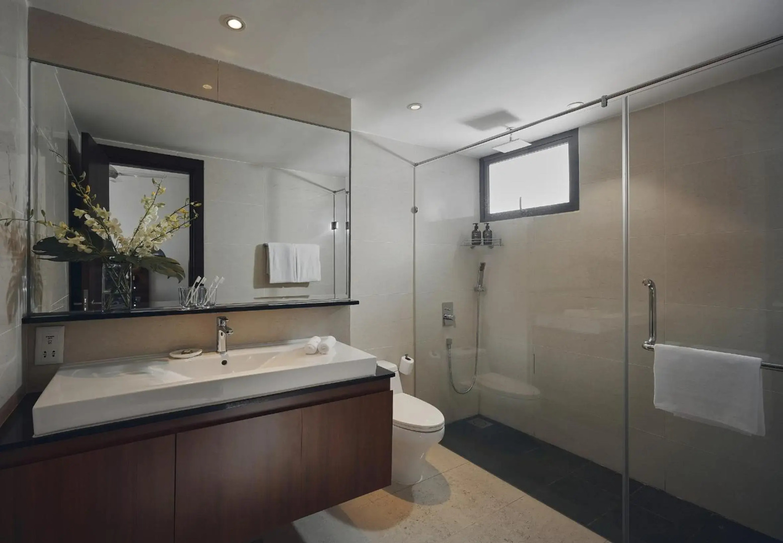 Foto - TRILLION SUITES by SLG