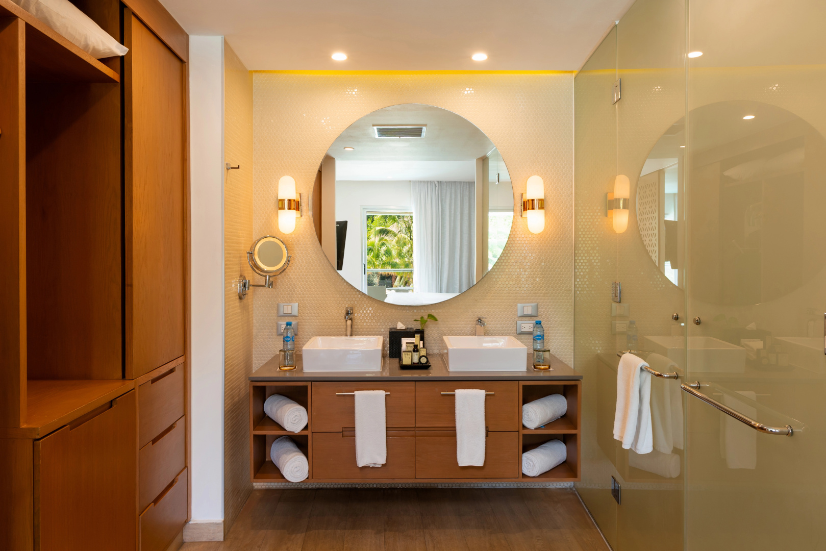 Photo - The Fives Beach Hotel & Residences All Senses Inclusive