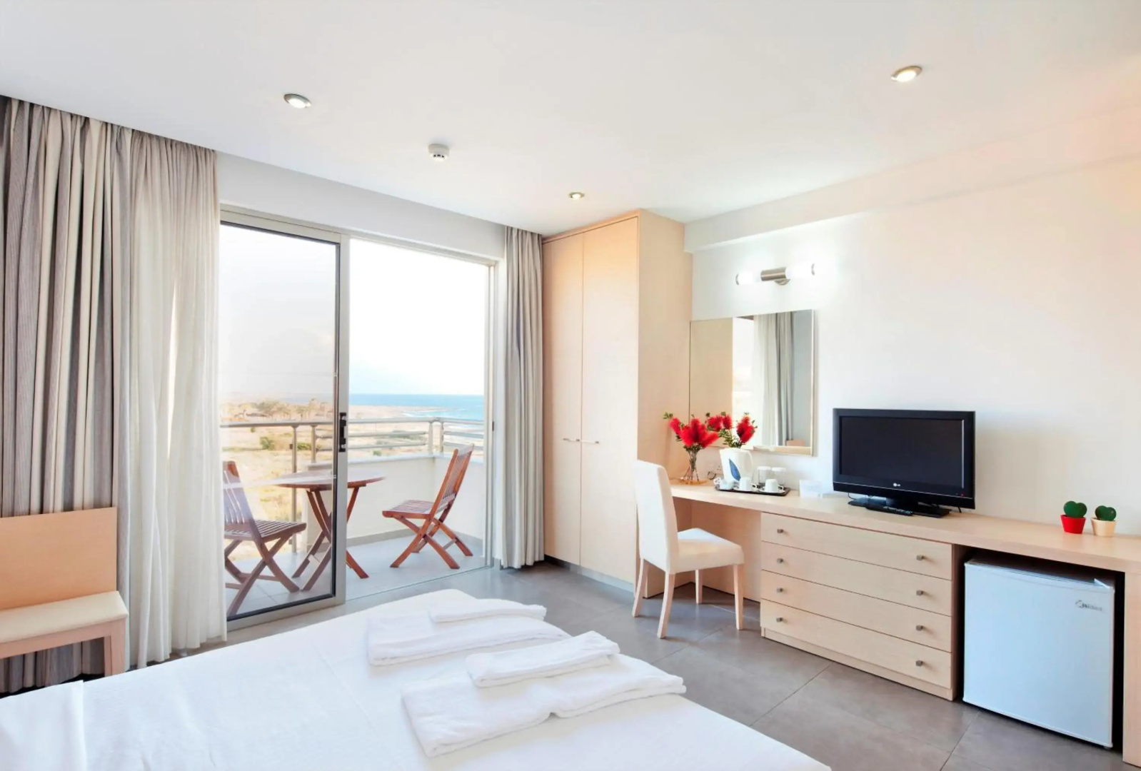 Photo - Blue Lagoon Kosher Hotel (by Capital Coast Resort & Spa)