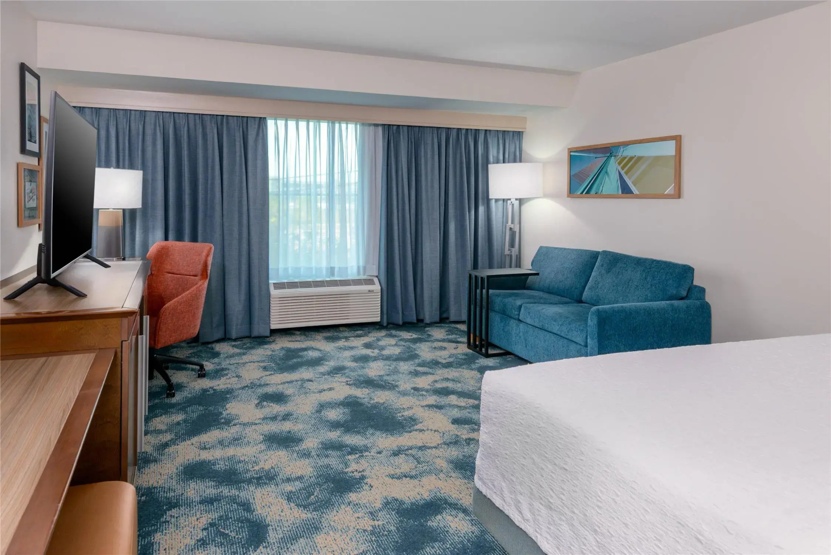 Photo - Hampton Inn & Suites Tampa Airport Avion Park Westshore