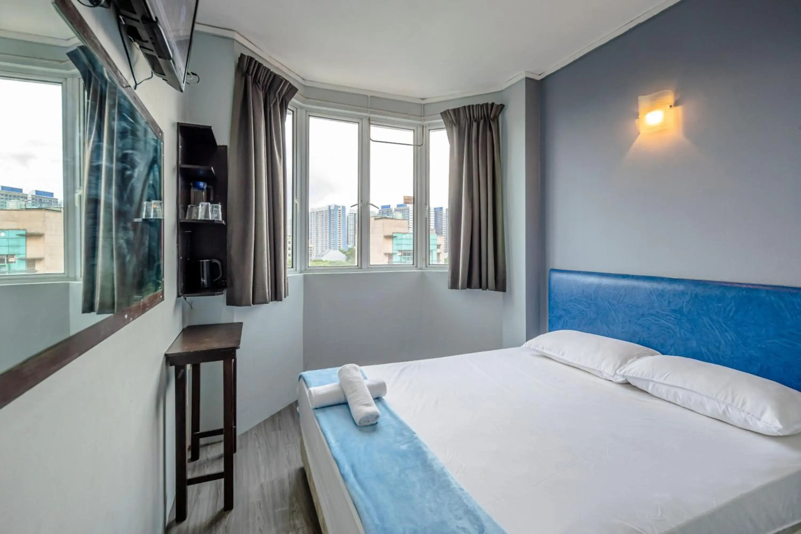 Photo - K Hotel 1515