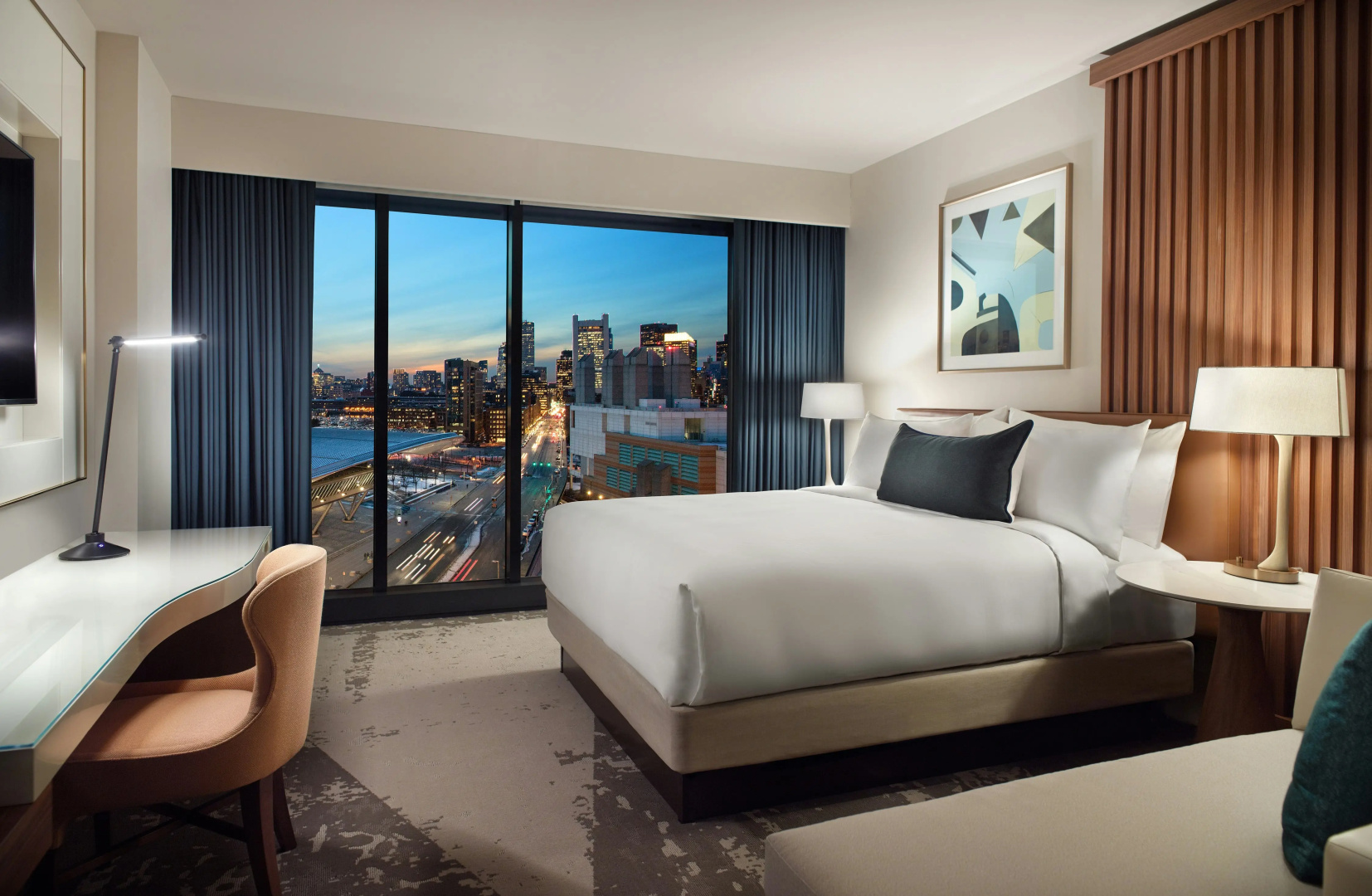 Photo - Omni Boston Hotel at the Seaport