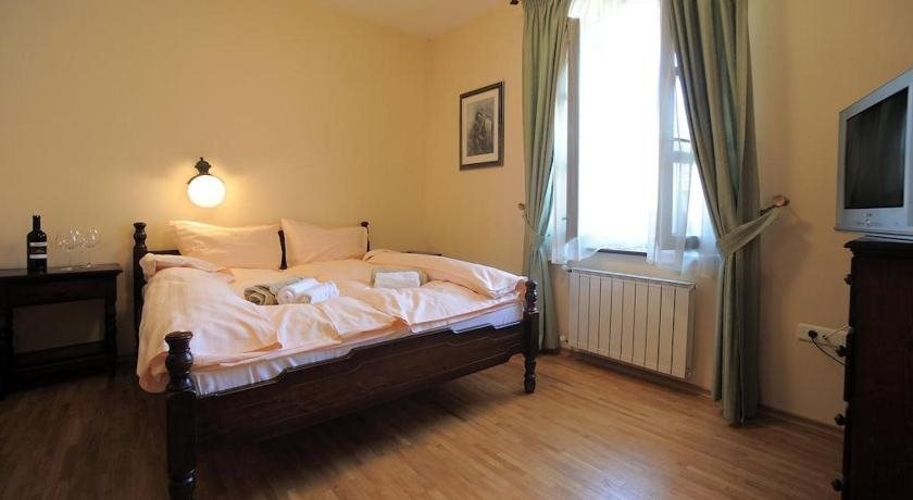 Kalin Hotel