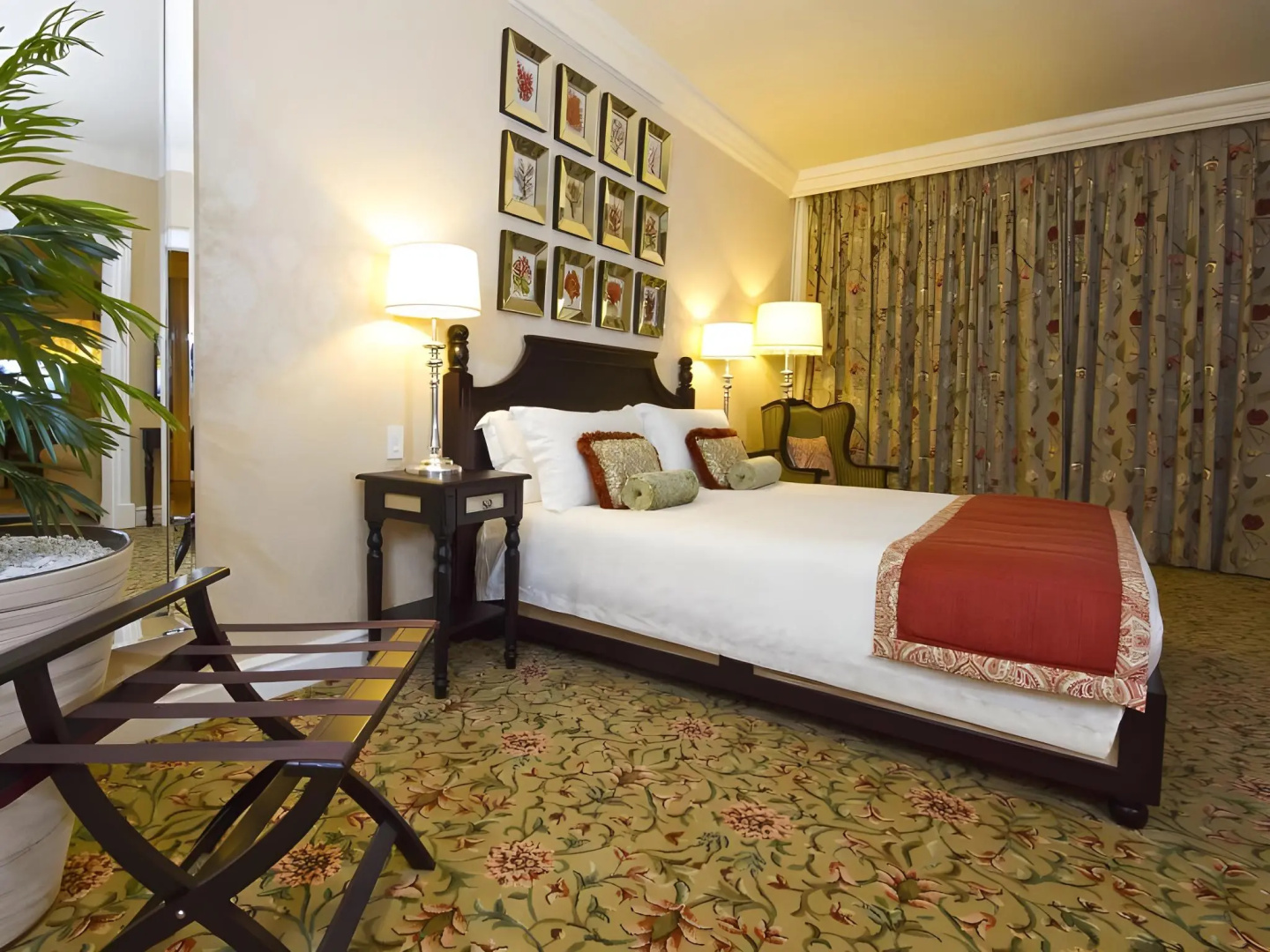 Photo - The Boardwalk Hotel