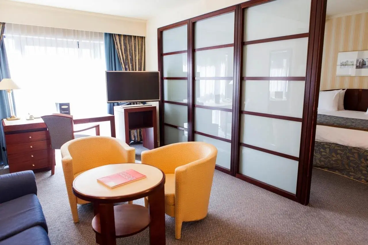 Photo - Hotel Le Châtelain