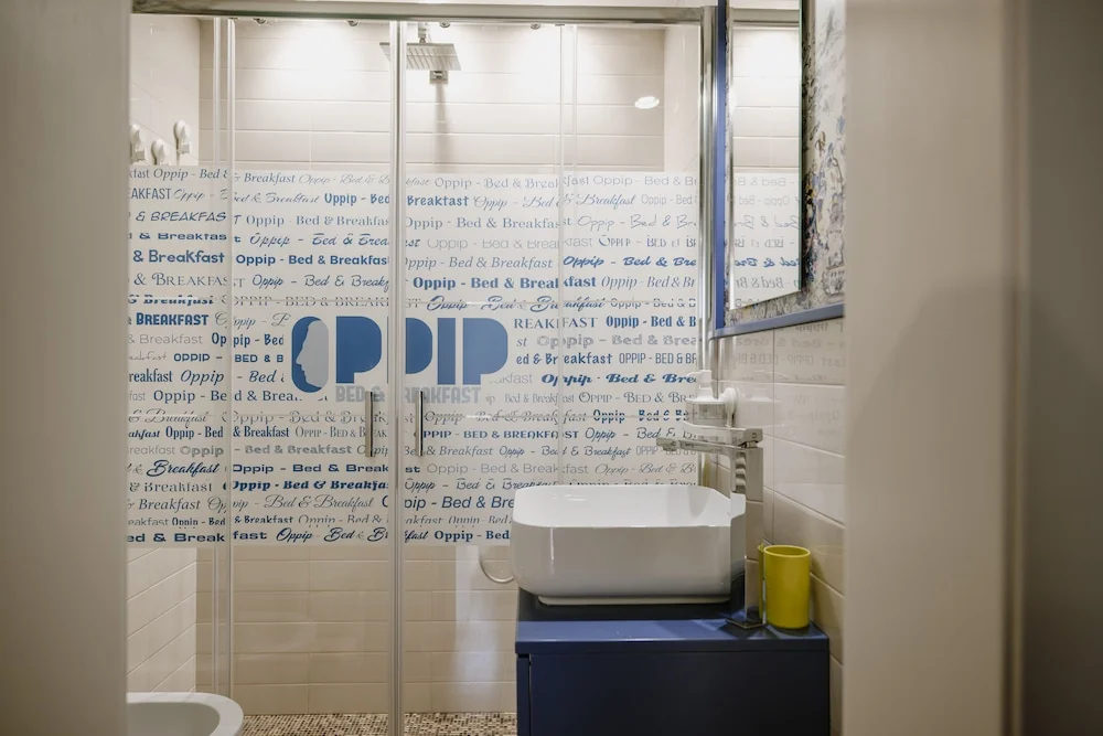 Photo - Oppip