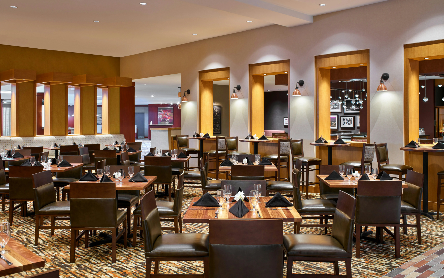 Photo - DoubleTree by Hilton Houston Intercontinental Airport