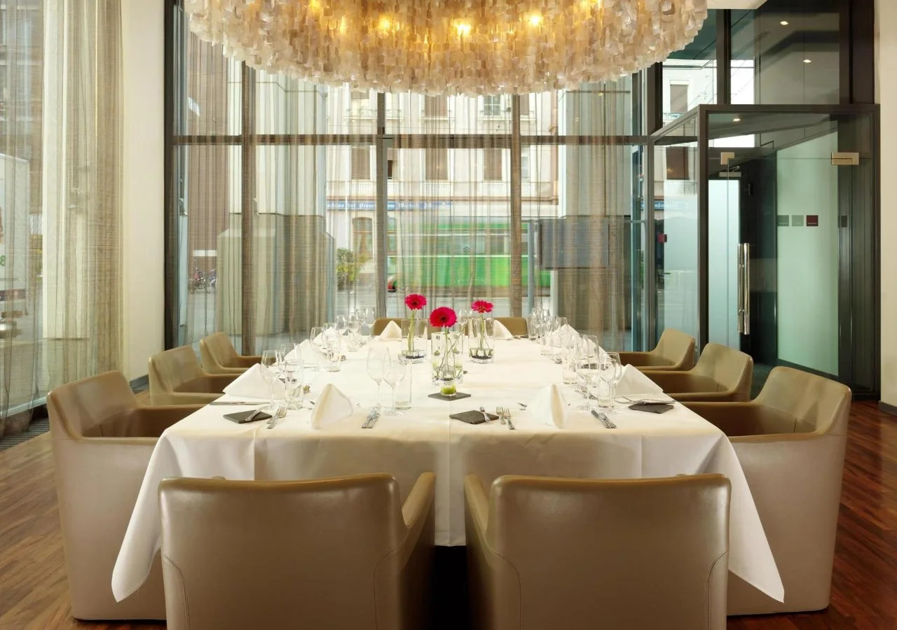 Foto - Basel Marriott Hotel