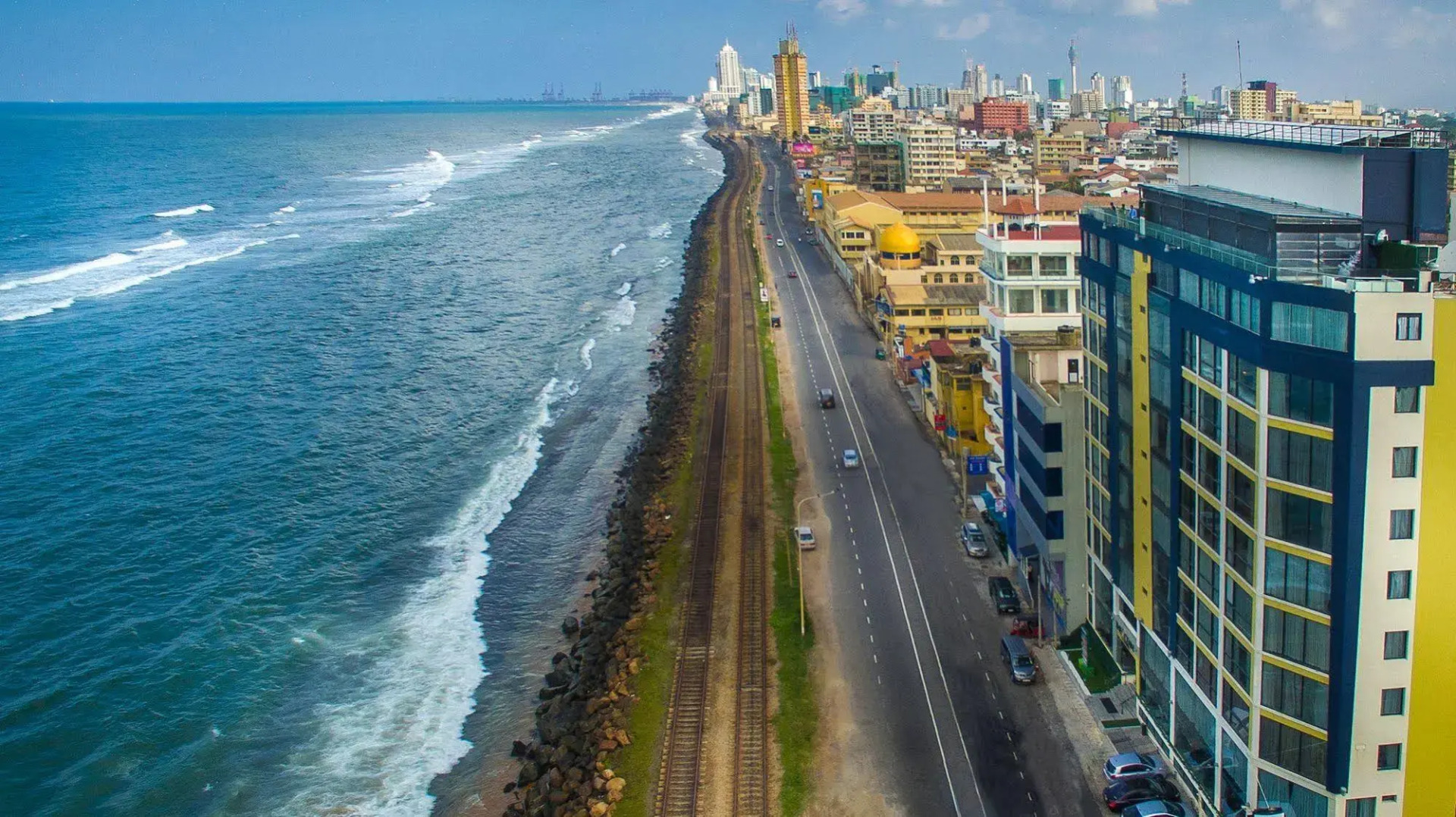 Photo - The Ocean Colombo - Guaranteed Sea View Rooms