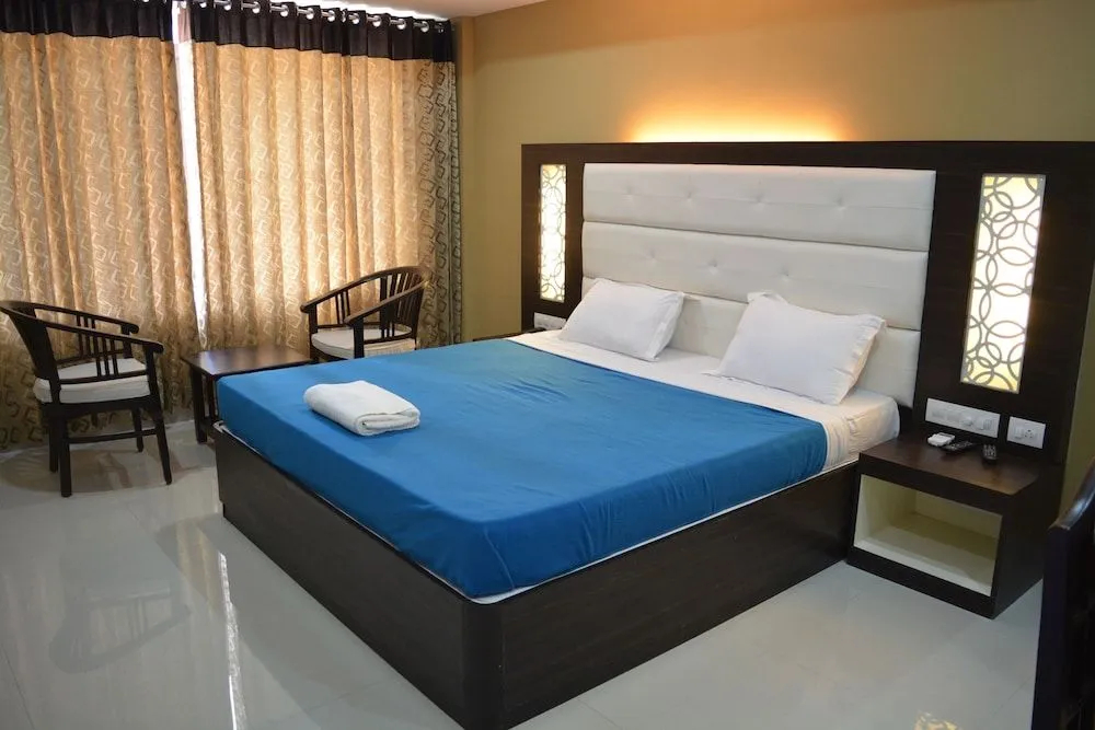 Photo - PPH Living TriColours Hotel Gandhipuram