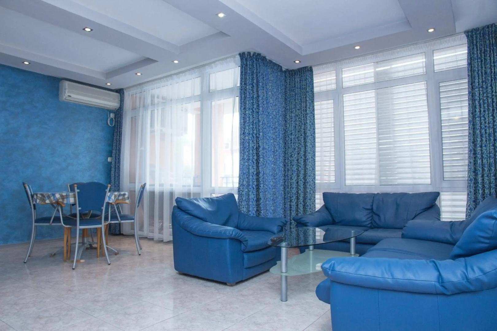Photo - Elite Apartments