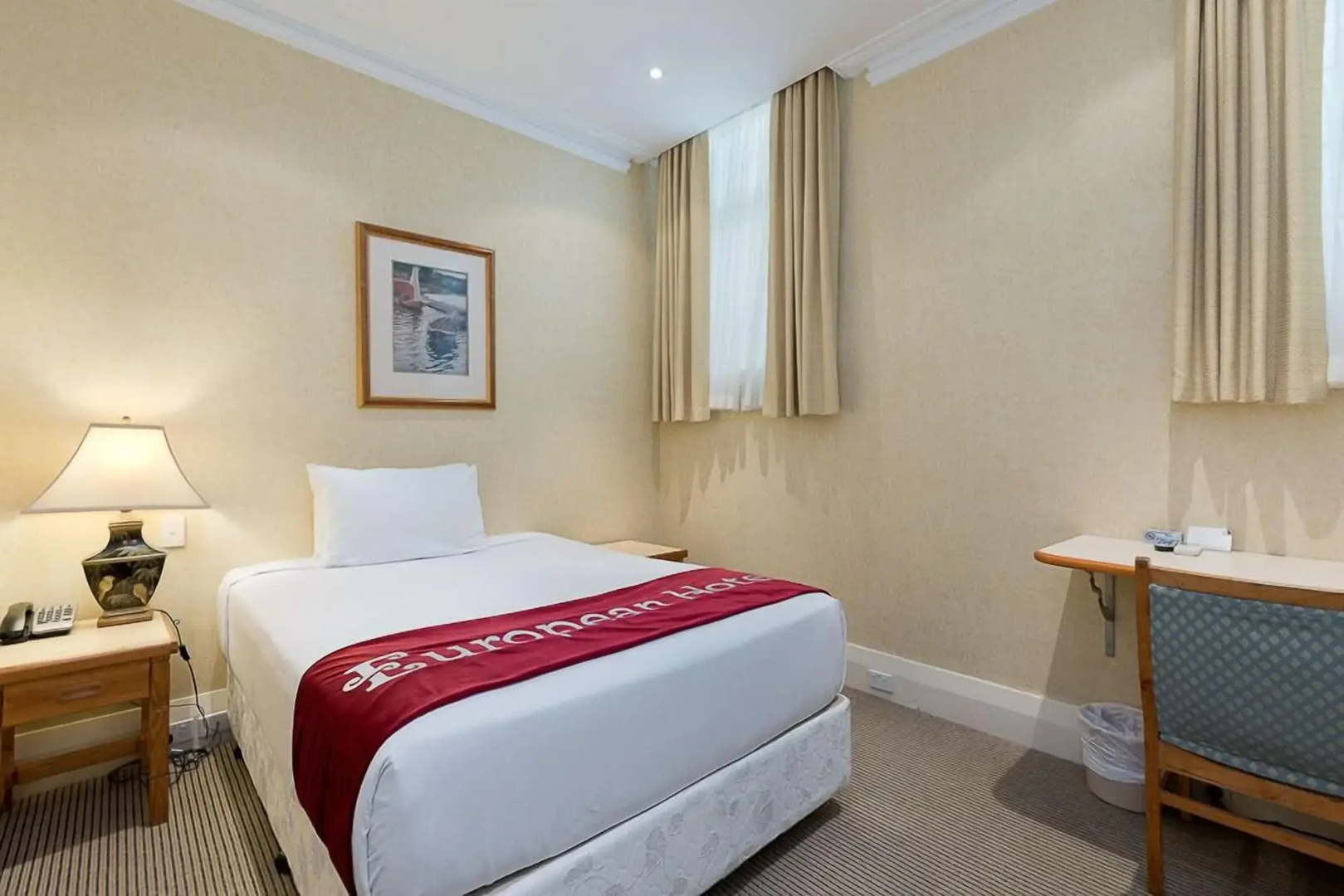Photo - European Hotel