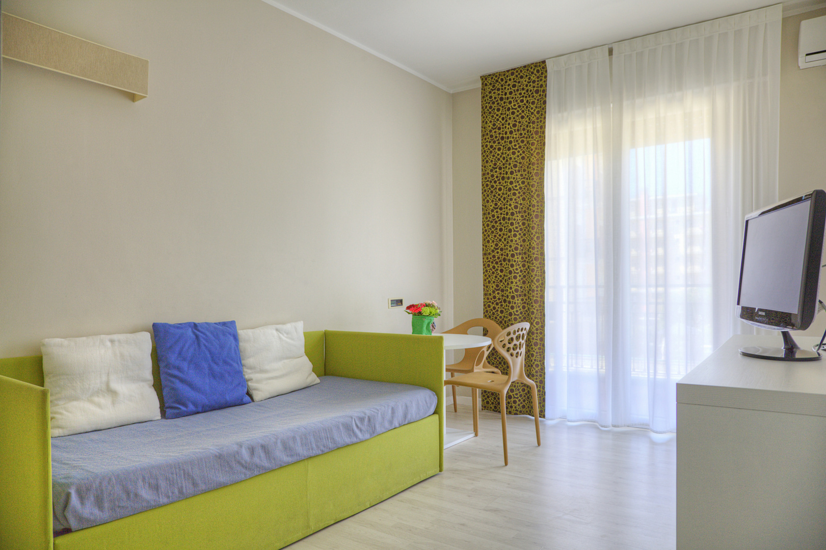 Photo - Ute Hotel