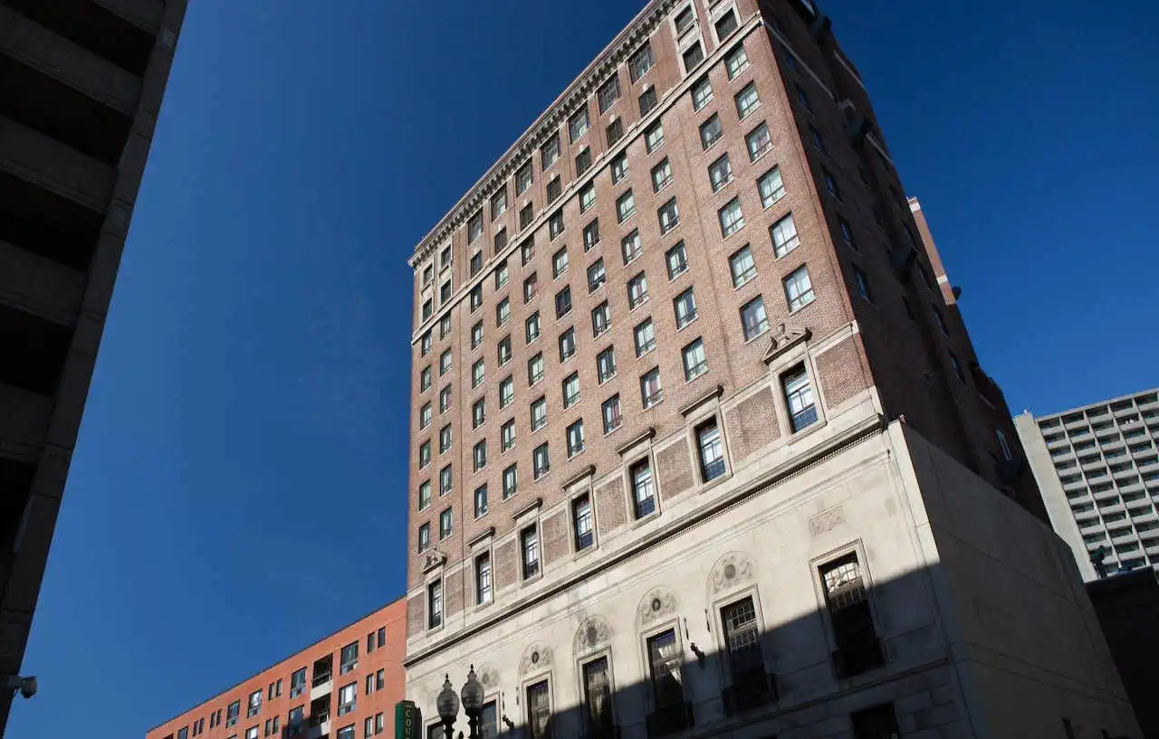 Photo - Courtyard by Marriott Boston Downtown
