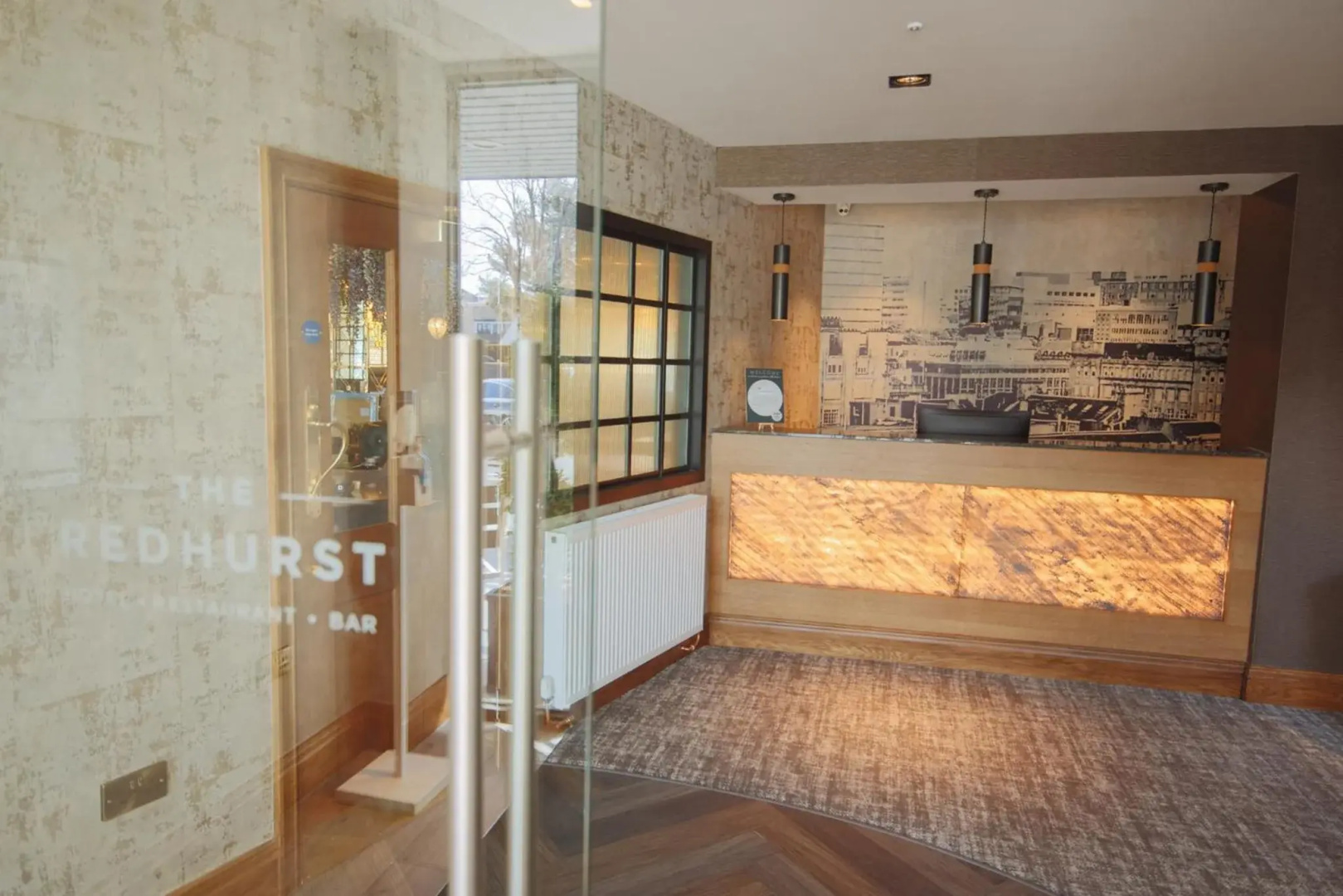 Photo - The Redhurst Hotel